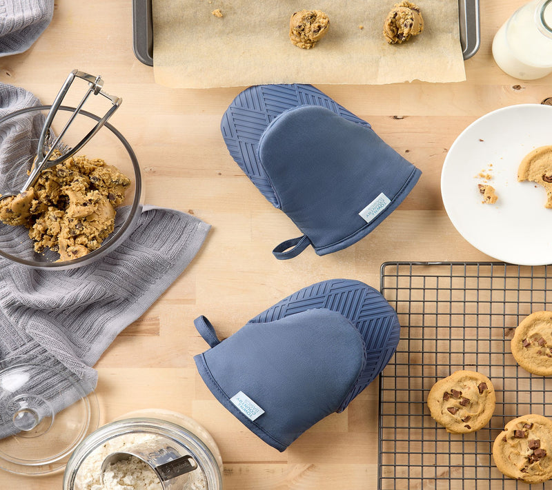 Town & Country Basics Basketweave Mini Oven Mitts 2-Pack Set — View 3