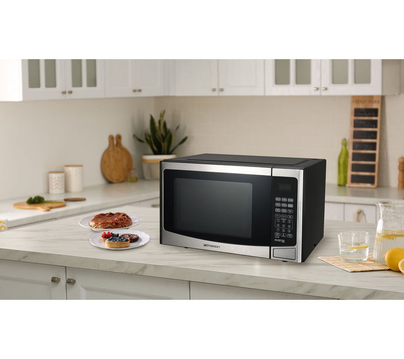 Emerson 1.2 CU FT 1000W INVERTER Touch ControlMicrowave — View 6