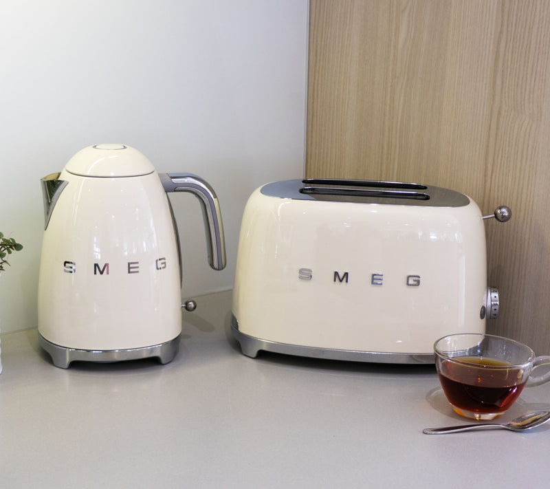 SMEG '50s Retro-Style 2-Slice Toaster — View 28