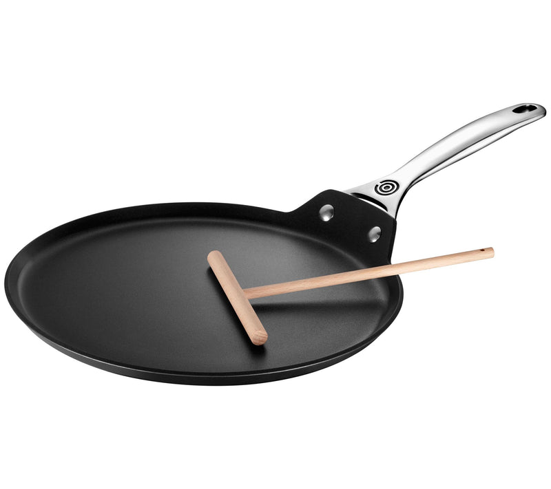 Le Creuset Toughened Nonstick PRO 11" Crepe Panwith Rateau — Main view