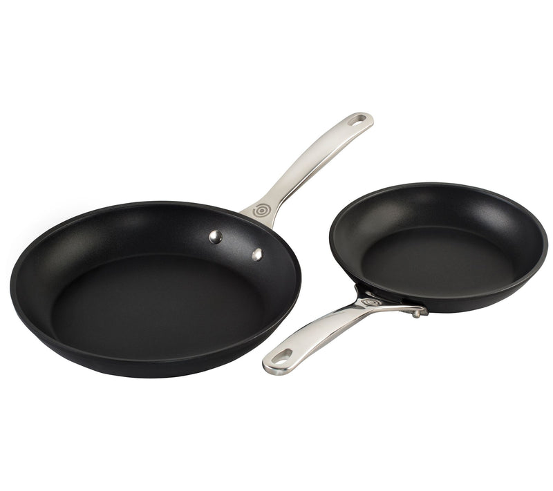 Le Creuset Nonstick PRO 2-Piece Fry Pan Set — Main view