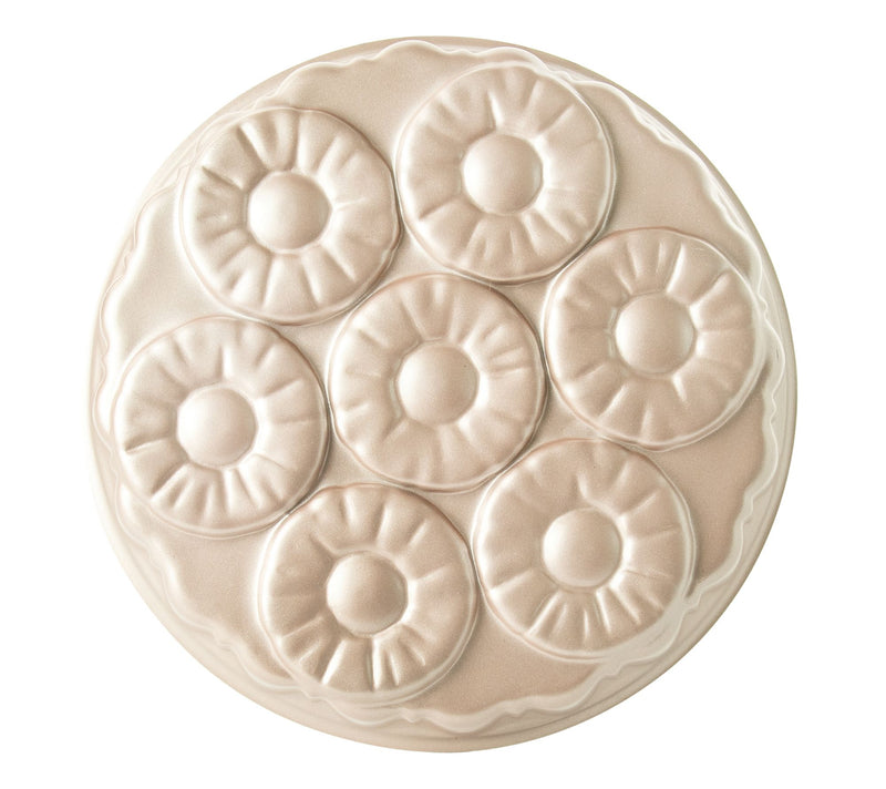 Nordic Ware Pineapple Upside Down Cake Pan — Main view