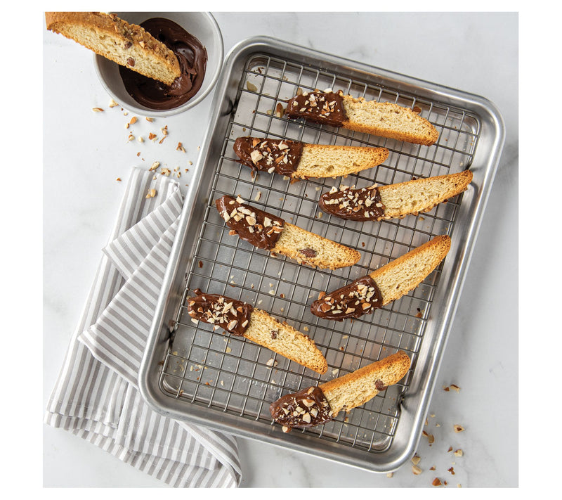 Nordic Ware Naturals Quarter Sheet w/ Oven-SafeGrid — View 4