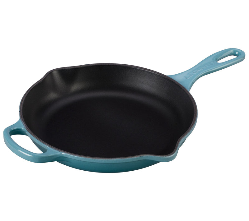 Le Creuset 9" Signature Iron Handle Skillet — View 5