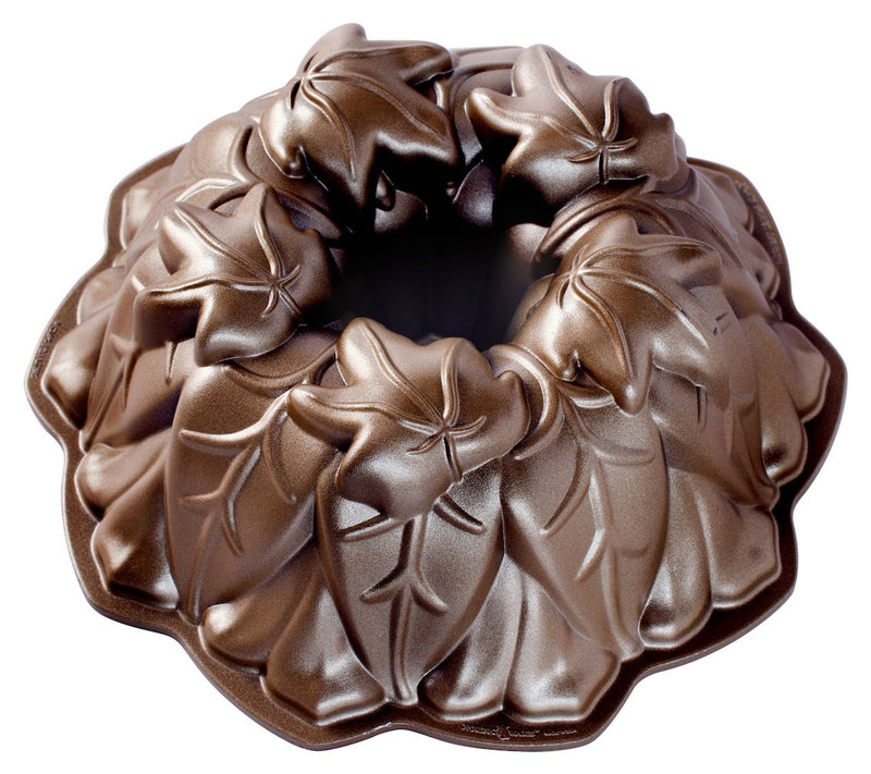 Nordic Ware Harvest Leaves Bundt Pan & Bundt Cae Keeper — View 4