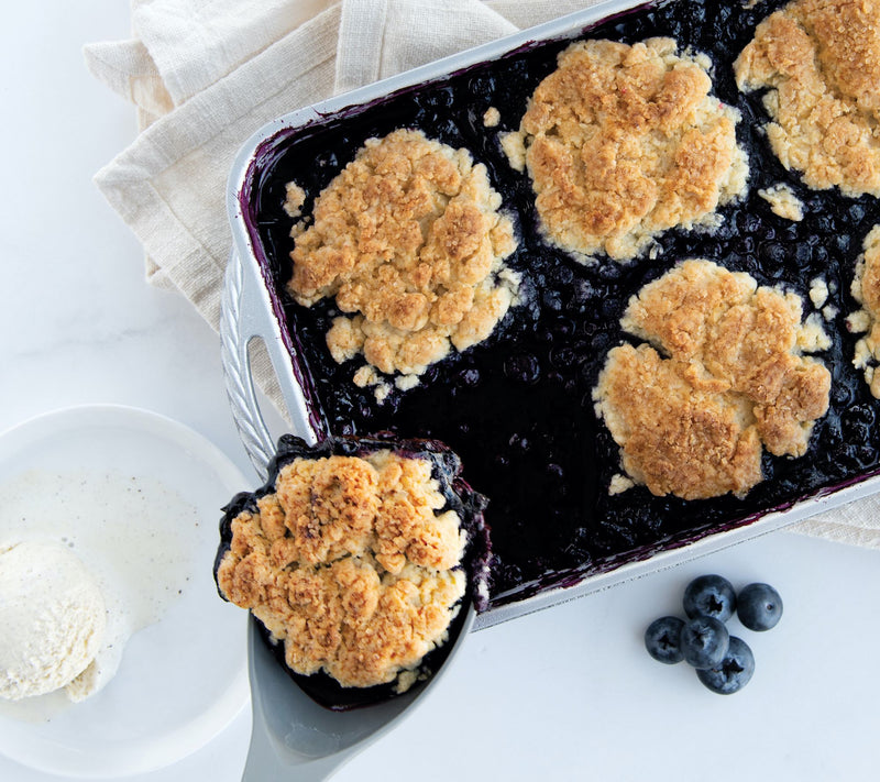 Nordic Ware ProCast 7"x11" Dessert Pan — View 5