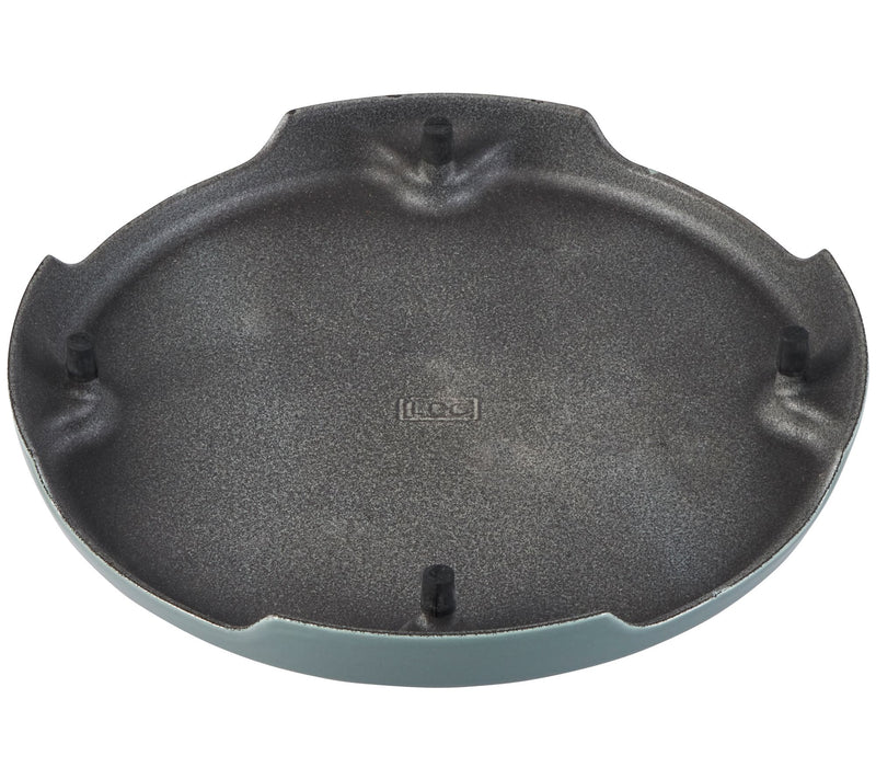 Le Creuset 8.8" Signature Trivet — View 33