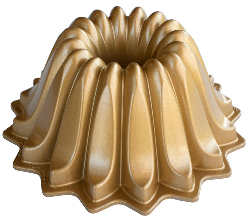 Nordic Ware Lotus Bundt Pan — Main view