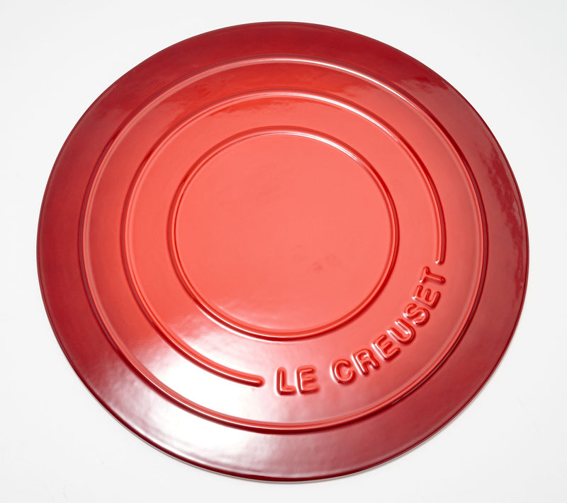 Le Creuset 15" Round Signature Double-Sided Pizza Stone — View 12