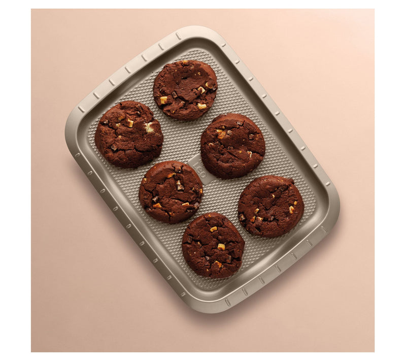 BergHOFF Balance Non-stick Carbon Steel CookieSheet 13.25" — View 4
