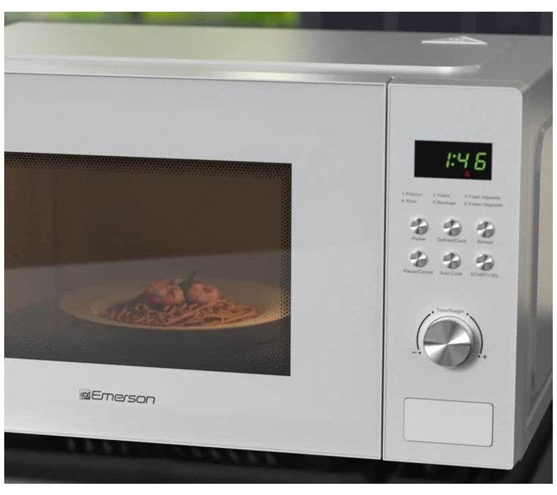 Emerson 1.1 Cu Ft 1000 Watt Digital Control Microwave Oven — View 7