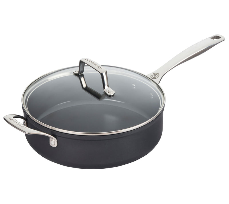Le Creuset Essential Ceramic 4.25 qt. Saute Panw/ Glass Lid — Main view