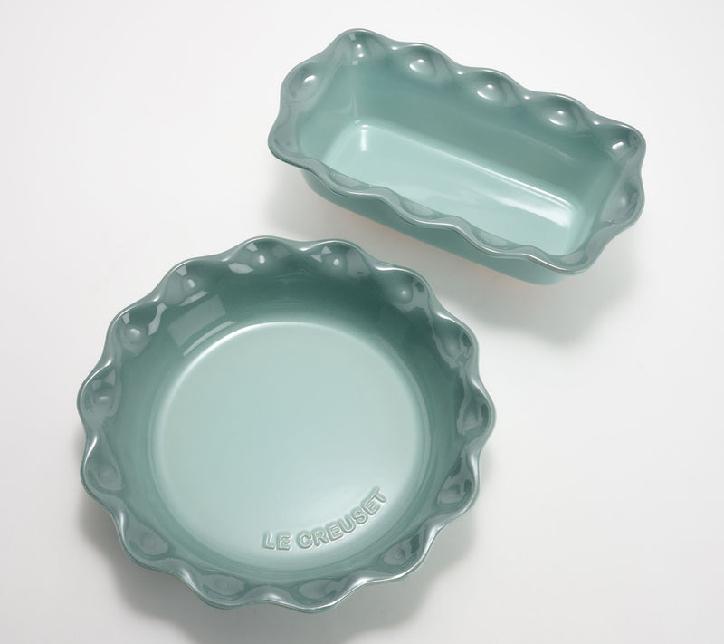 Le Creuset Heritage Fluted Pie Plate Dish & Loaf Pan — Main view