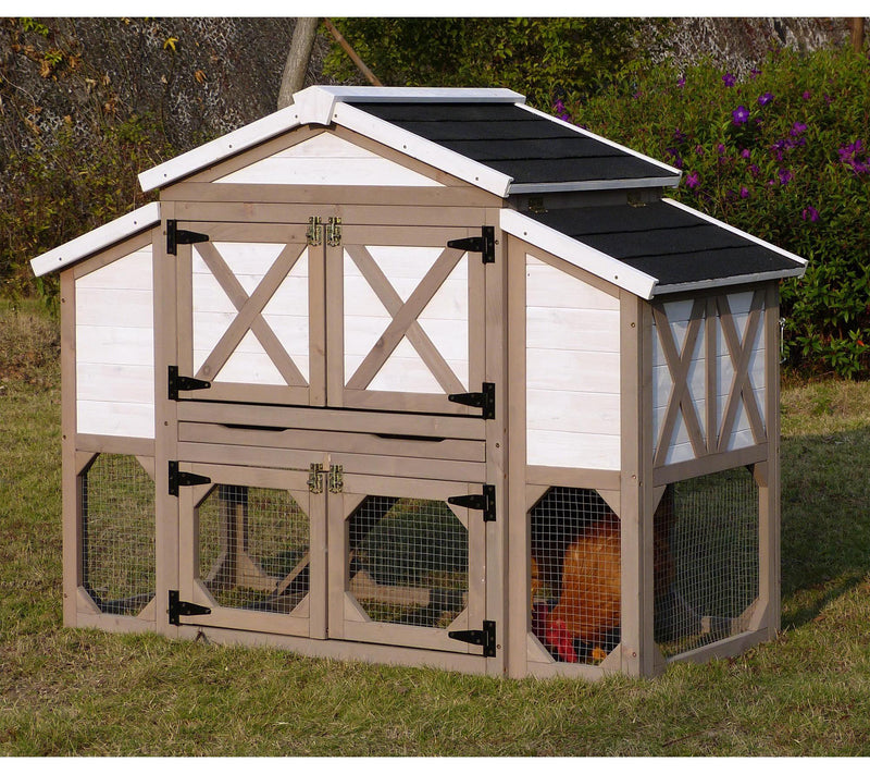 Country-Style Chicken Coop — View 2