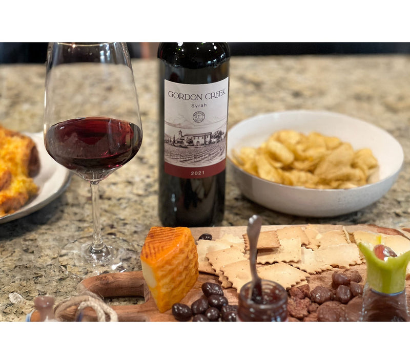 Vino Voyage Bold Reds 12 Bottle Set — View 6