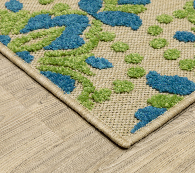 Ultimate Innovations California Villa 7'x10' In/Outdoor Rug — View 11