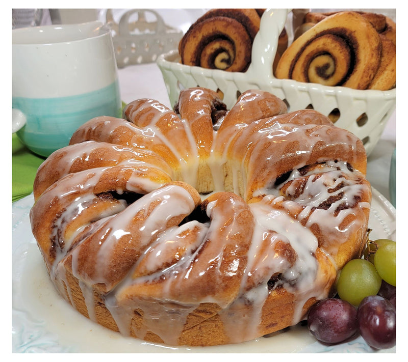 CinnaMom Bakery CinnAmazing Traditional Glaze Tea Ring — Main view