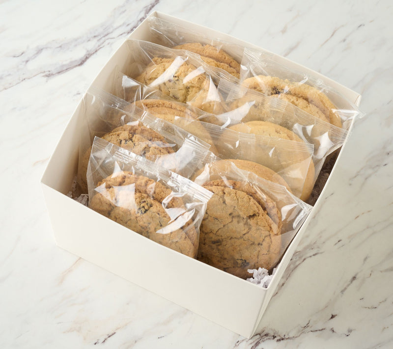 Two Smart Cookies 18 Count Favorites Assortment — View 3