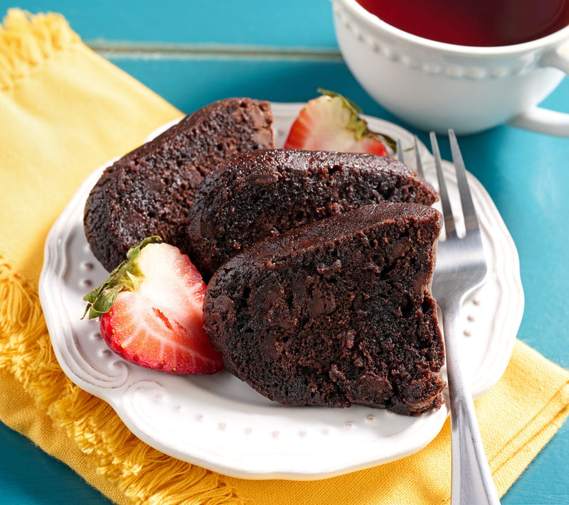 Island Treasures 1.5-lb Rum Cake In Choice of Flavors — Main view