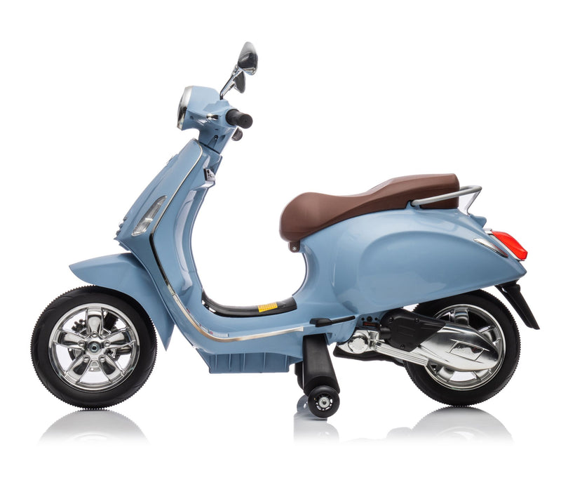 Blazin' Wheels 12V Vespa GTS Super SportRide-On — View 3