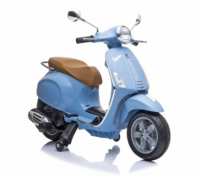 Blazin' Wheels 12V Vespa GTS Super SportRide-On — View 2