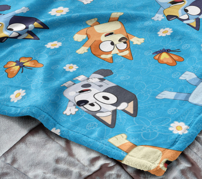 Bluey 50"x60" Hooded Throw with Hand Pockets — View 9