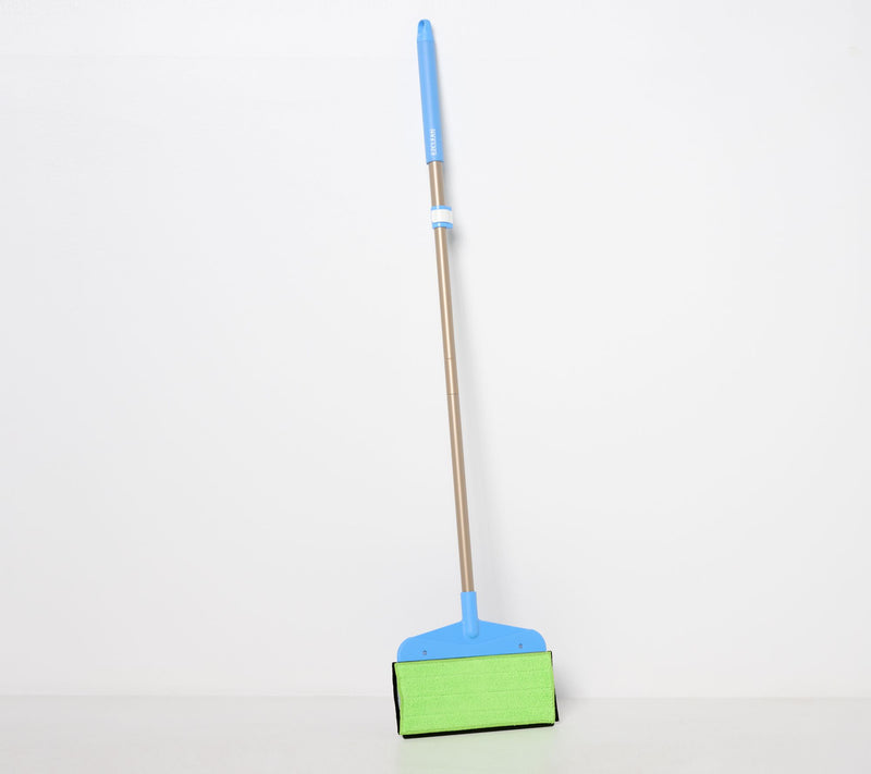 EZClean 3-in-1 Wet/Dry Squeegee with Microfiber,Hair Removing Pad — View 2