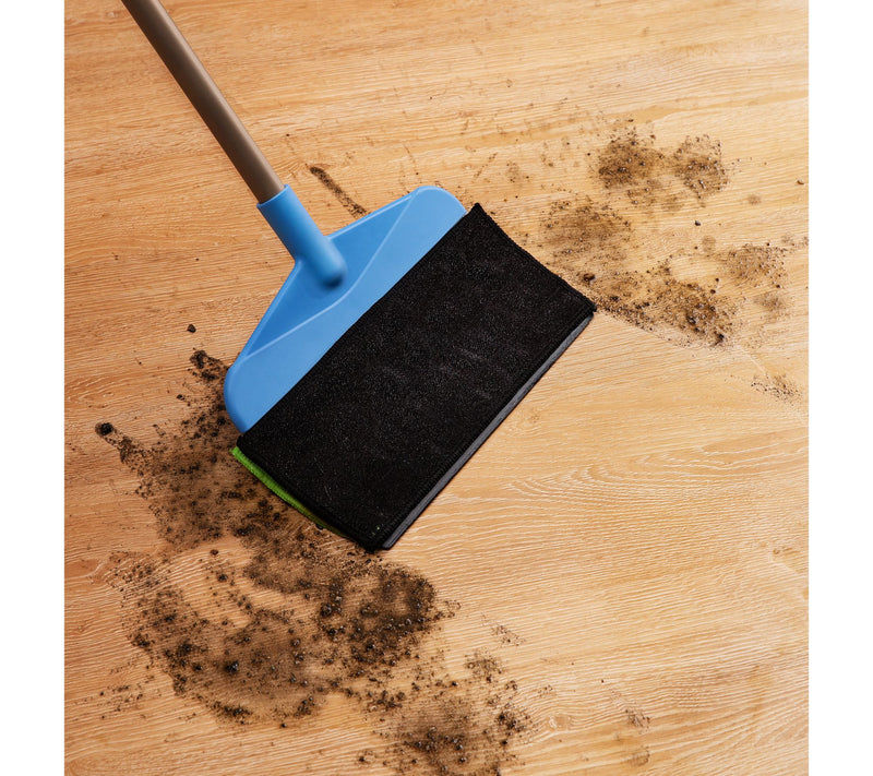 EZClean 3-in-1 Wet/Dry Squeegee with Microfiber,Hair Removing Pad — View 4