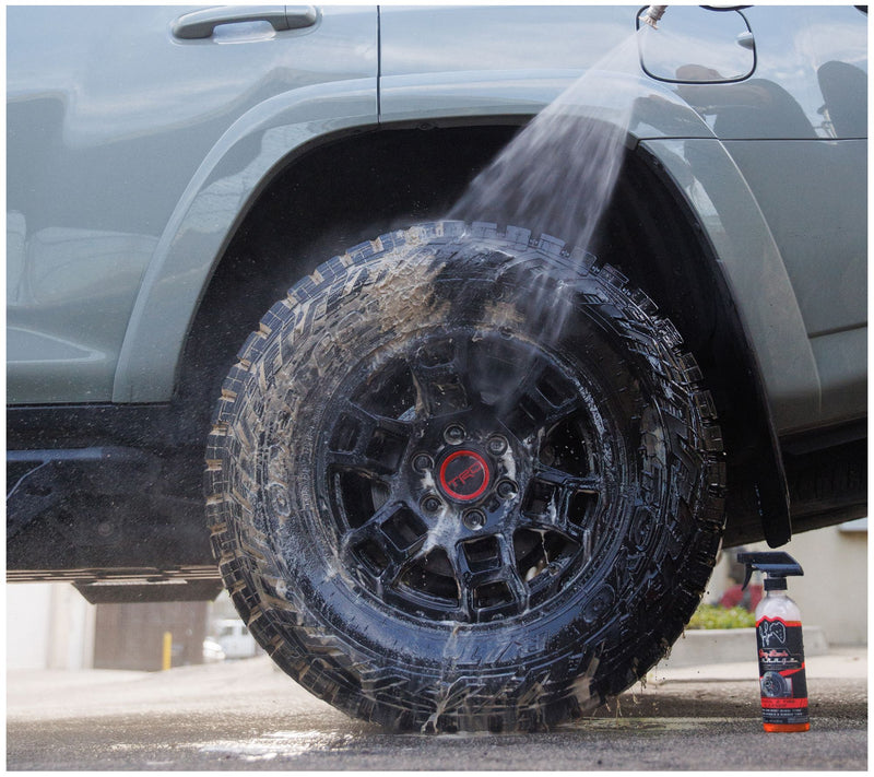 Jay Leno's Garage 6-Piece Car Essentials Kit — View 5